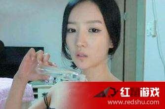 女人露奶视频,露奶视频引发女性隐私与公共道德讨论