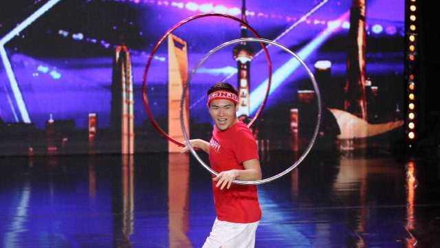 呼啦圈表演视频,呼啦圈表演视频中的动感瞬间